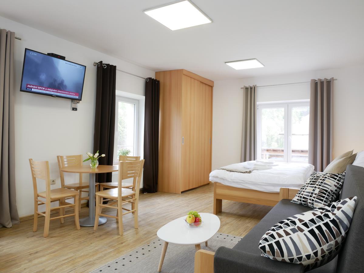 Penzion Adéla Rožnov pod Radhoštěm Extérieur photo