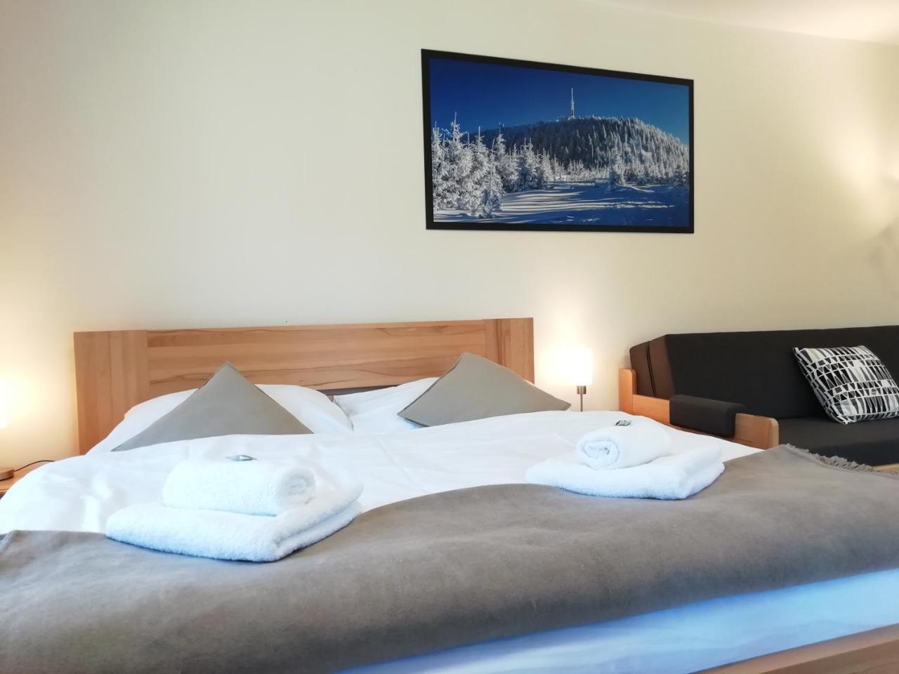 Penzion Adéla Rožnov pod Radhoštěm Extérieur photo